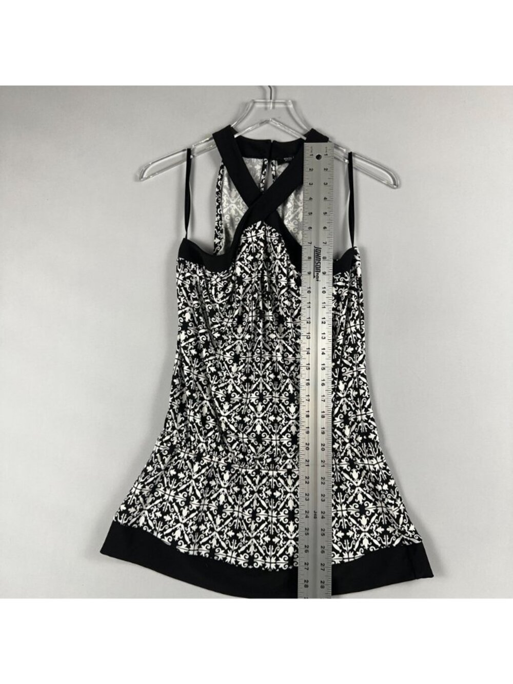White House Black Market Crossover Halter Top Size Small Geometric Sleeveless - Picture 5 of 7